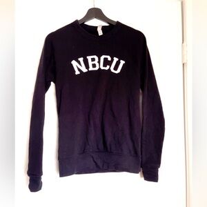New NBCU universal studios sweater black XS